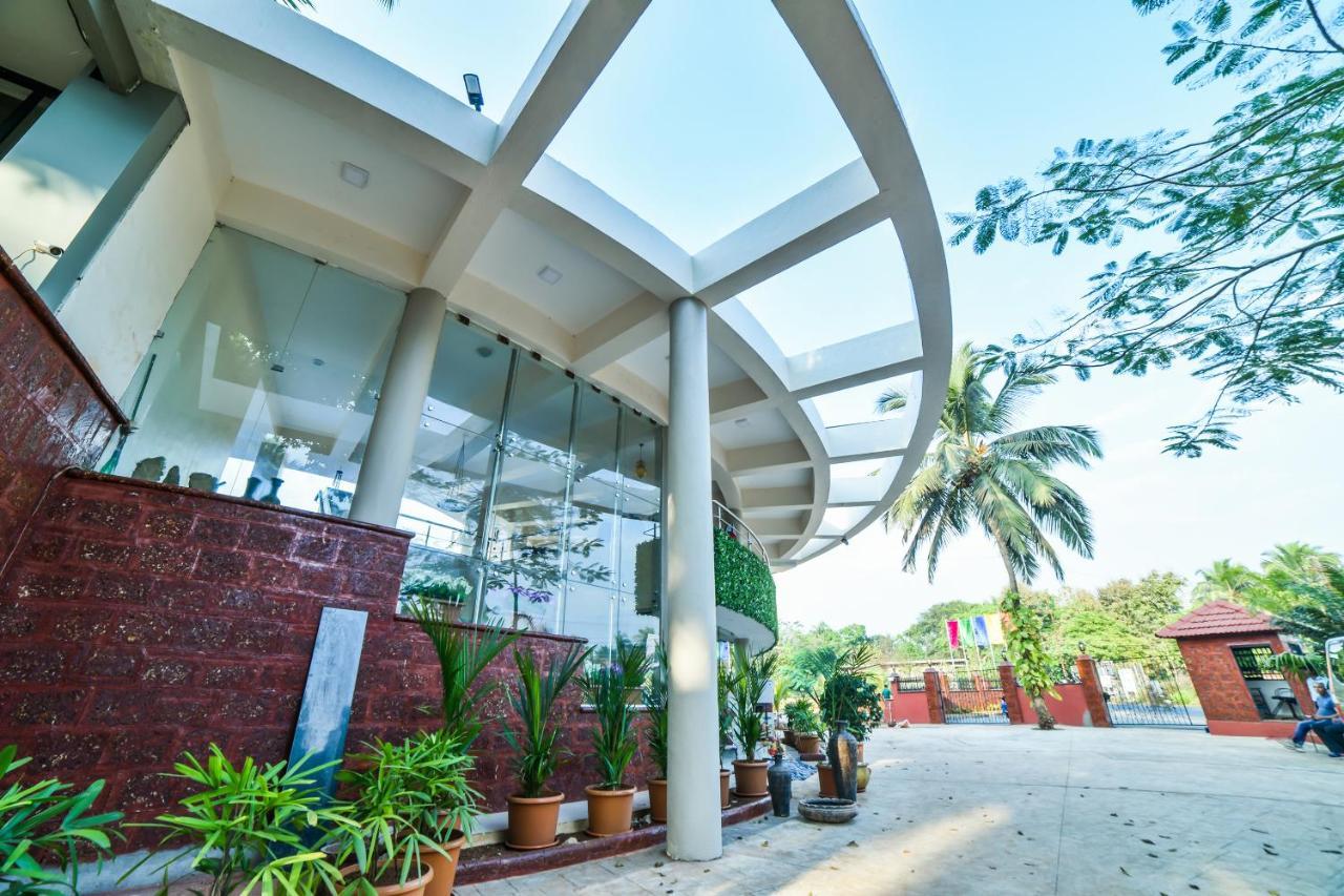 The Center Court Resort & Spa Varca Esterno foto