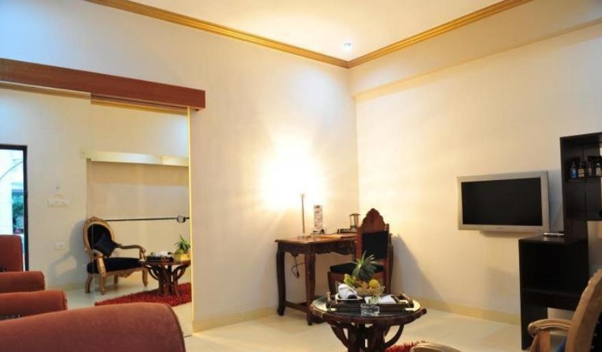 The Center Court Resort & Spa Varca Esterno foto